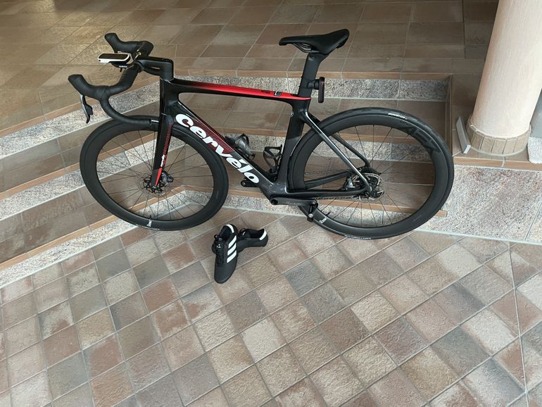 Used Cervélo S-Series Force eTap AXS Disc 2019 Road & Gravel, Black — image 3 of 9