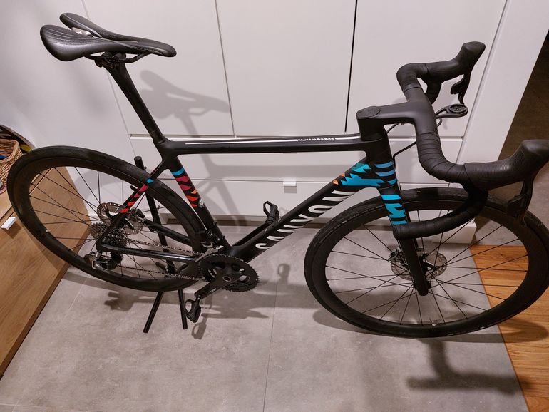 Canyon - Ultimate WMN CF SLX Disc 9.0 Team CSR, 2018