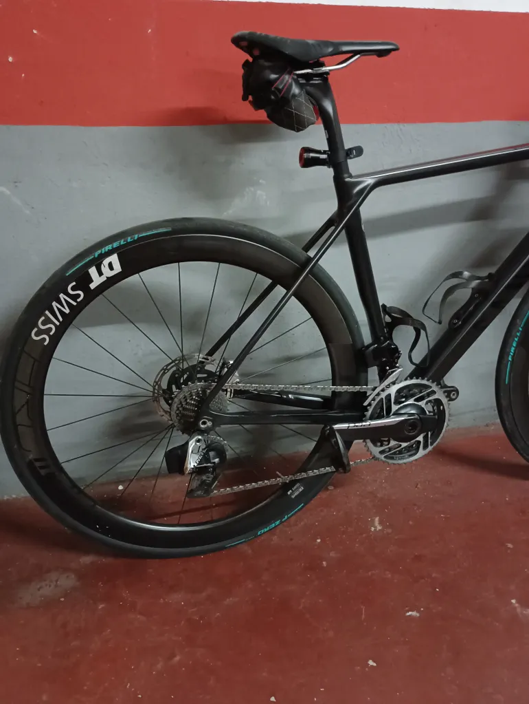 Canyon - Ultimate CF SLX Disc 9.0 SL, 2019