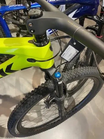 Trek Supercaliber 9.8 XT 2023 Mountainbike d'occasion — image 3 sur 4