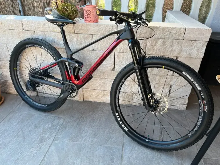 Mondraker - F-PODIUM CARBON DC, 2022