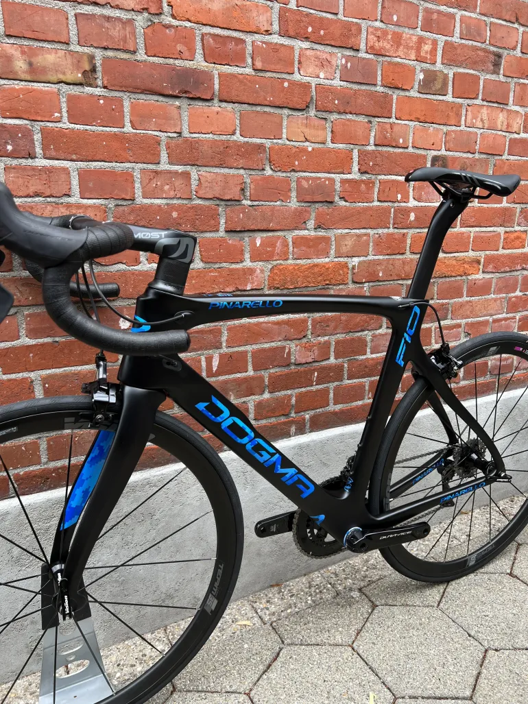 Pinarello - NEW! Dogma F10 7,1Kg! Carbon/Full Shimano Dura Ace/Size 54 (Different sizes available), 2022