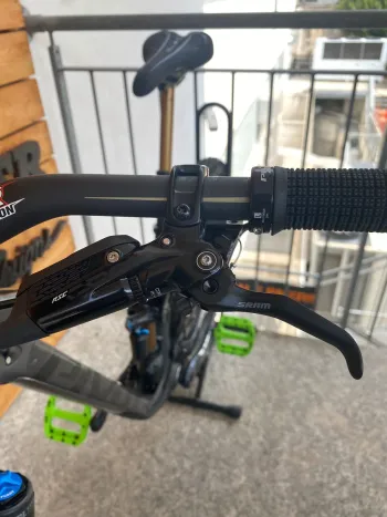 Used Pivot Pivot Mach 6 Pro X01 27, 5" 2023 Mountainbike, Hellgrau — image 4 of 9