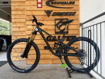 Used Pivot Pivot Mach 6 Pro X01 27, 5" 2023 Mountainbike, Hellgrau — image 1 of 9
