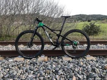 Used Cannondale Scalpel Hi-MOD 1 2022 Mountainbike, Nero — image 1 of 3
