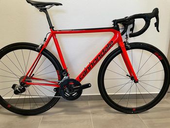 Used Cannondale SuperSix EVO Hi-MOD RED eTap 2017 Road & Gravel, Rot — image 1 of 19