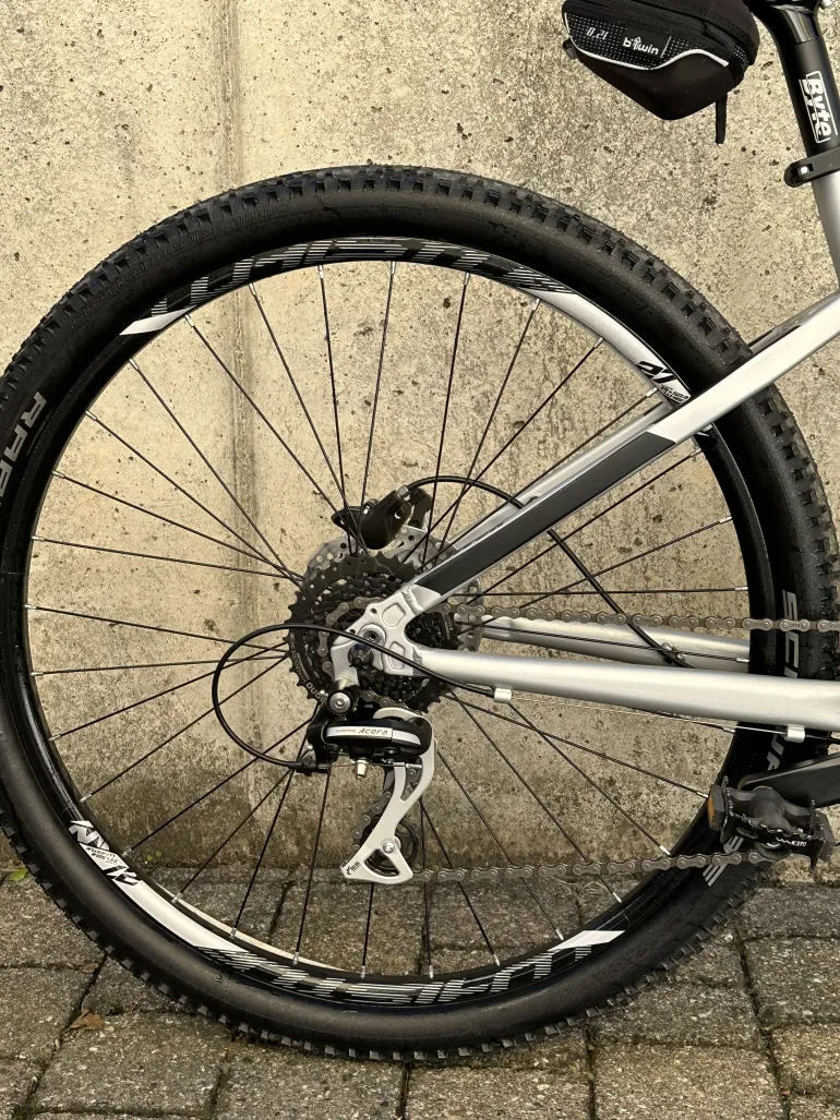 Used Whistle Miwok 2163 2023 Mountainbike, Hellgrau — image 6 of 6