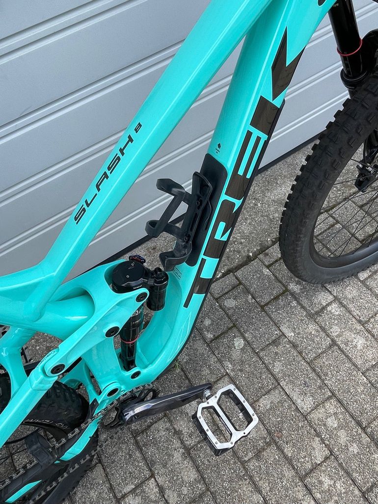 Trek - Slash 8, 2022