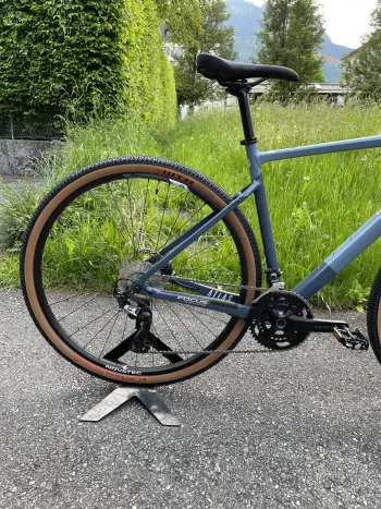 Focus ATLAS 6.8 2022 Road & Gravel usato, Blu — immagine 2 di 3