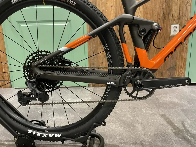 Mondraker - F-PODIUM CARBON, 2023