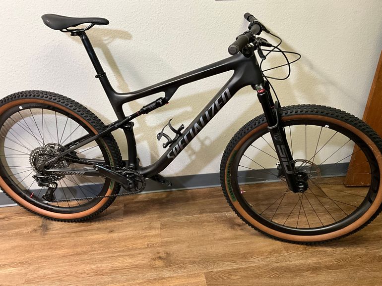 Specialized - Men's Epic Expert, 2021