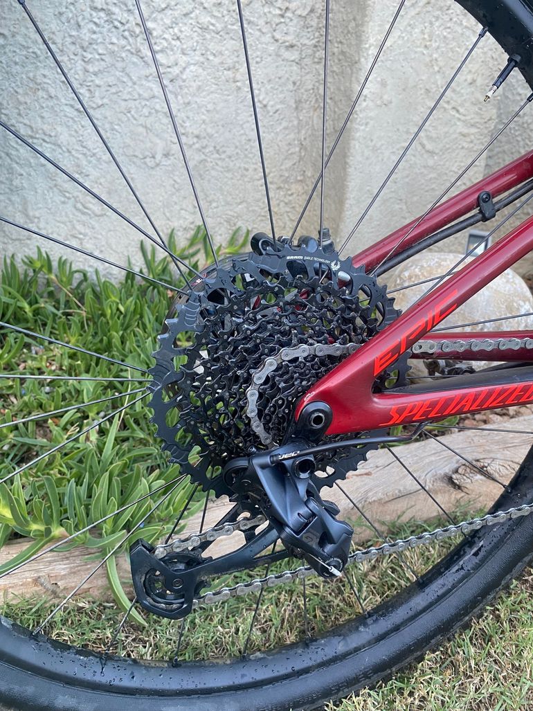 Specialized - Men's Epic Expert, 2020