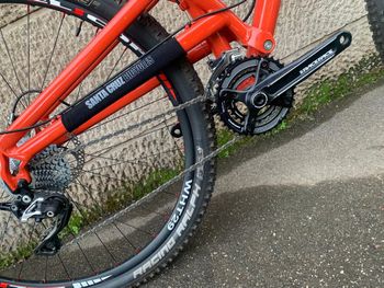 Used Santa Cruz Superlight 29 2018 Mountainbike, Red — image 3 of 5