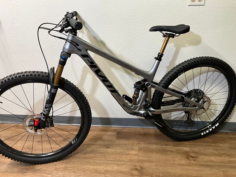 Pivot - Trail 429 Pro XT/XTR, 2023