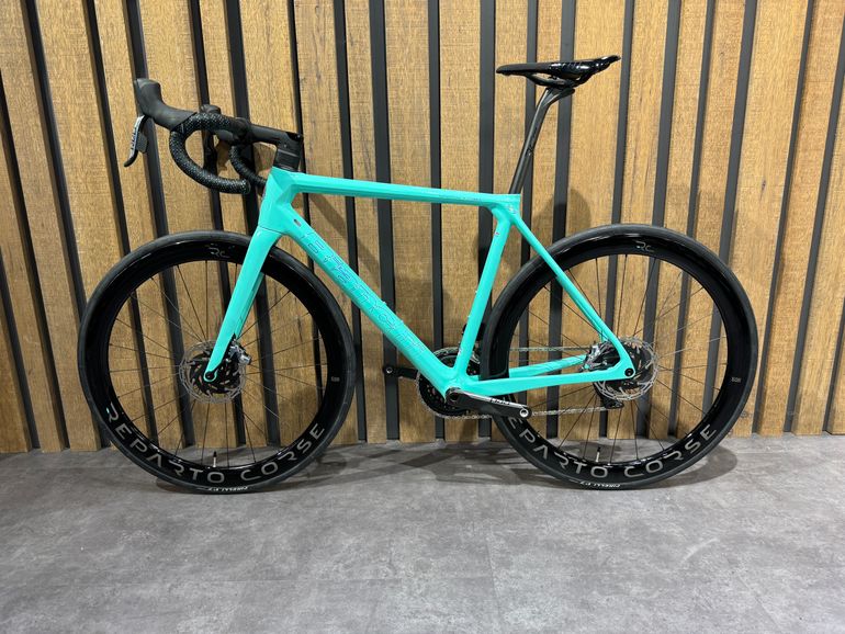 Bianchi - Specialissima - Red eTap AXS, 2022