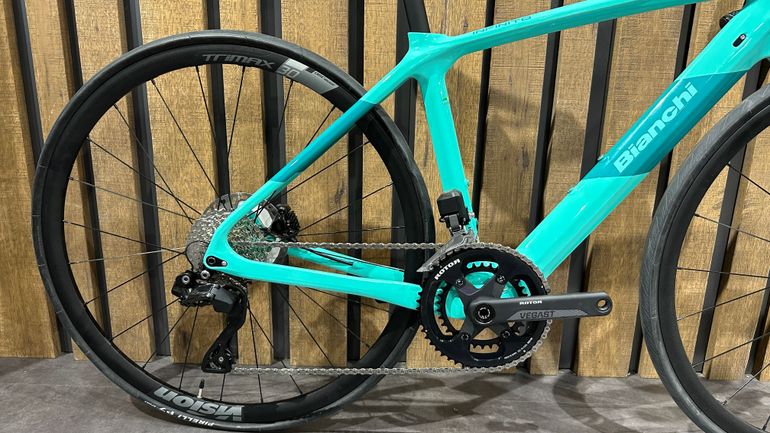 Bianchi - Infinito - 105 Di2, 2022