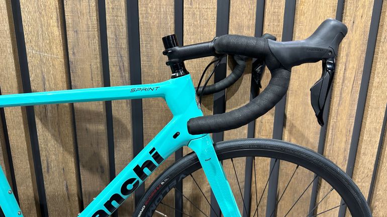 Bianchi - Sprint - 105 Di2, 2022