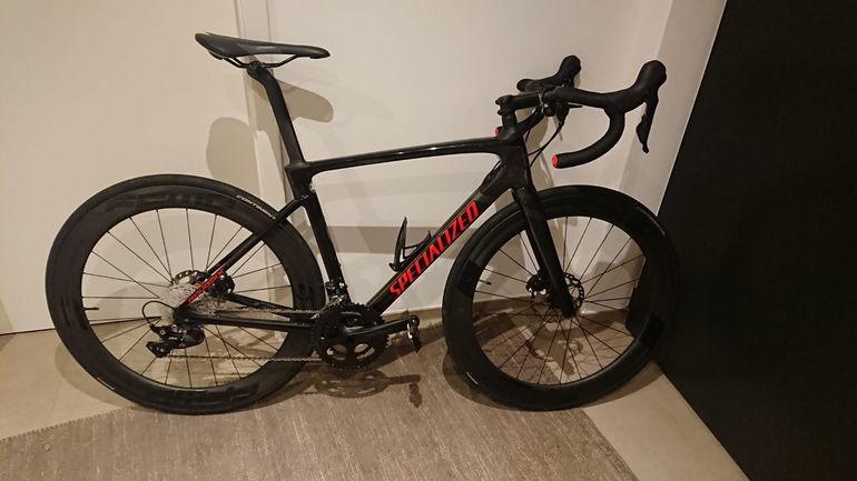 Specialized - Roubaix Sport, 2020