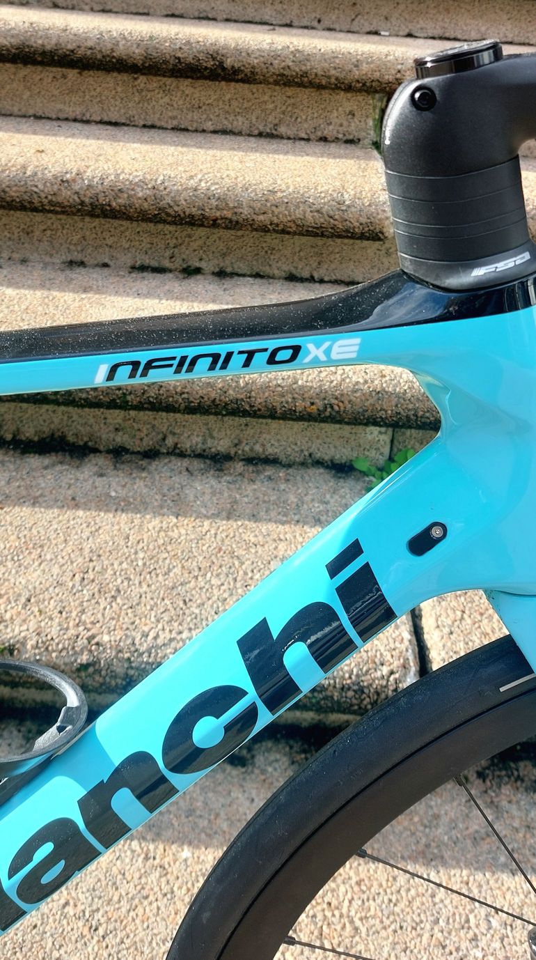 Bianchi - Infinito XE Rival AXS, 2022