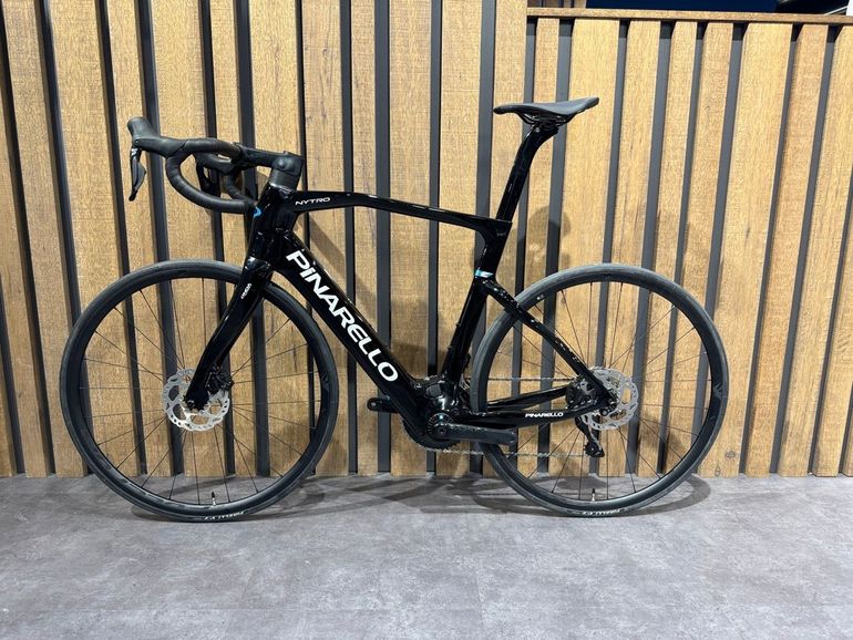 Pinarello - NYTRO E5 DISC 105 Di2, 2024