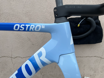 Factor OSTRO VAM 2023 Road & Gravel d'occasion — image 2 sur 12