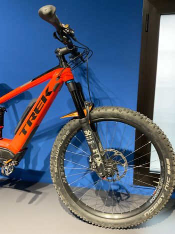 Used Trek Powerfly Lt 9 2018 Mountainbike, Orange — image 4 of 5