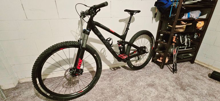 Trek - Fuel EX 8 29 2017, 2017