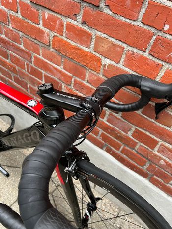 Colnago Concept 48s/ZIPP 303/ Shimano Dura Ace 7, 2 Kg! Full Carbon/Good Condition! 2020 Road & Gravel d'occasion — image 7 sur 14