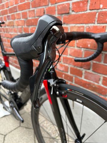 Colnago Concept 48s/ZIPP 303/ Shimano Dura Ace 7, 2 Kg! Full Carbon/Good Condition! 2020 Road & Gravel d'occasion — image 5 sur 14