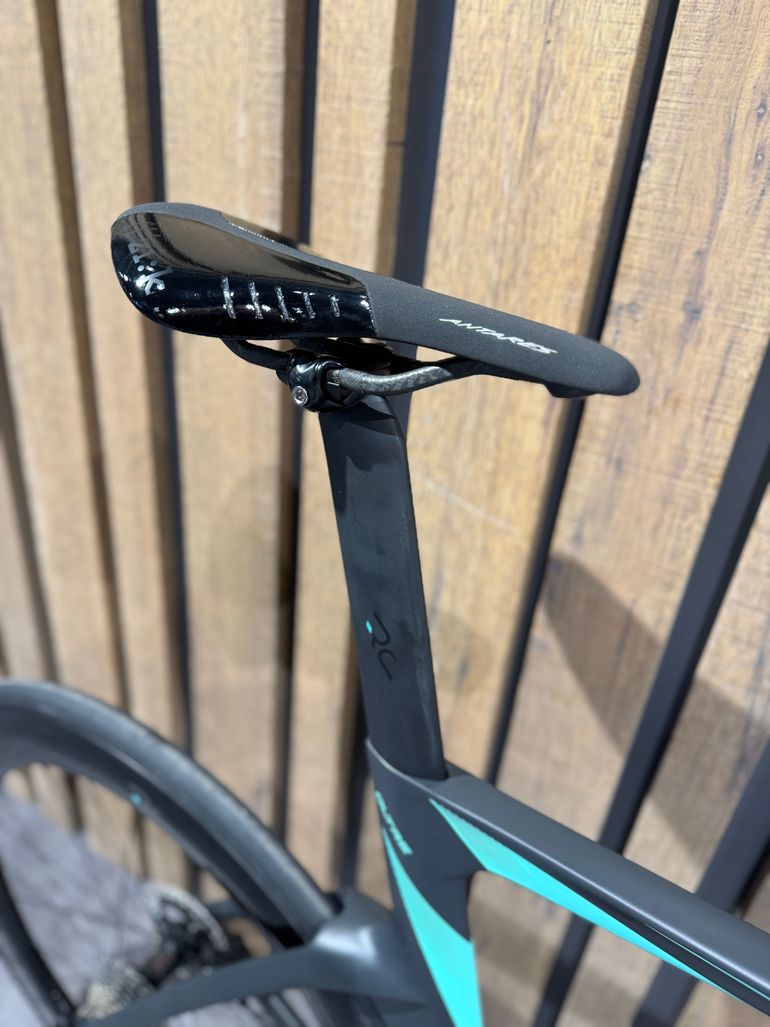 Bianchi - Oltre RC Durace Di2 2023, 2023