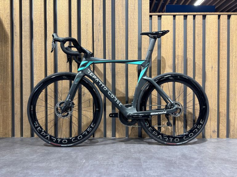 Bianchi - Oltre RC Durace Di2 2023, 2023