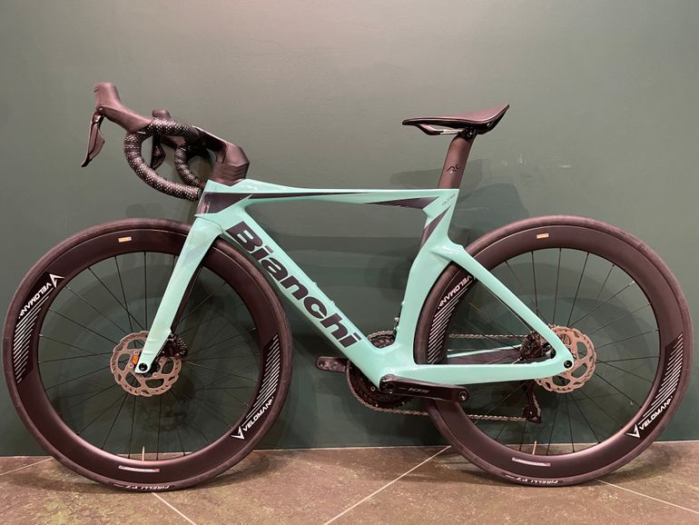 Bianchi - Oltre Comp 105 DI2 12spd, 2024