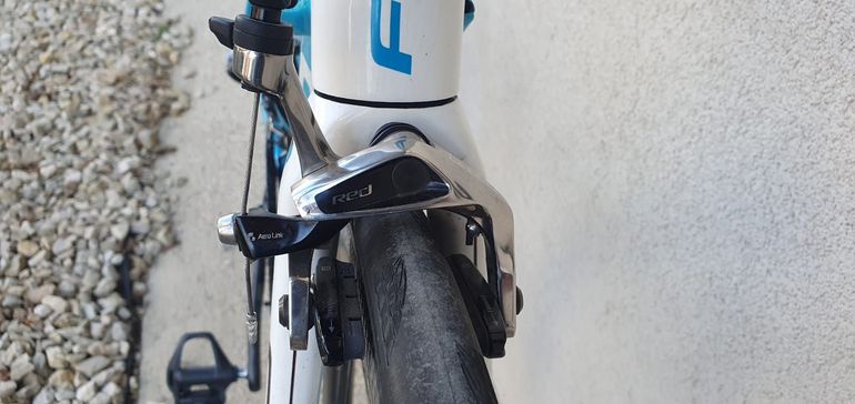 Focus - Izalco max AG2R Red eTap, 2018