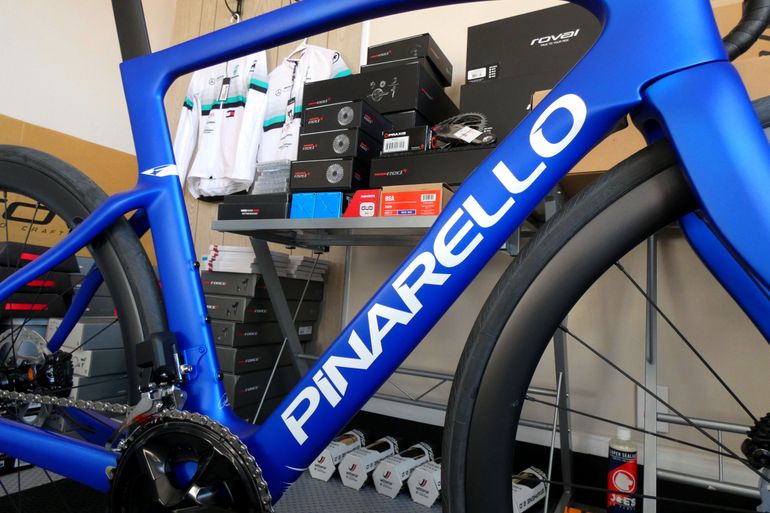 Pinarello - F5 105 Di2 2023, 2023