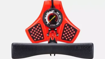 Absoluteblack DT Swiss 2024 bike usato — immagine 3 di 3